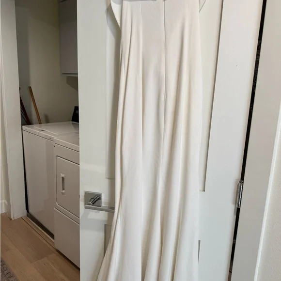 Reformation Lorrane Dress - Picture 4 of 4